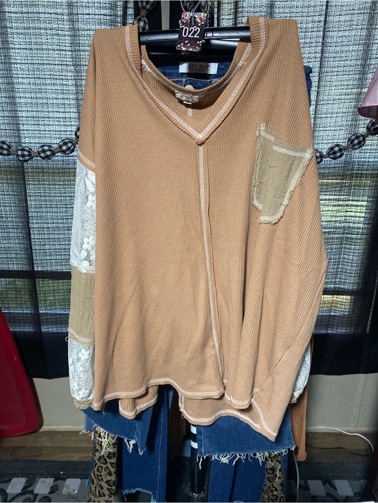 POL Tops - POL Women's Tan Patchwork V-Neck Waffle Knit Hoodie
